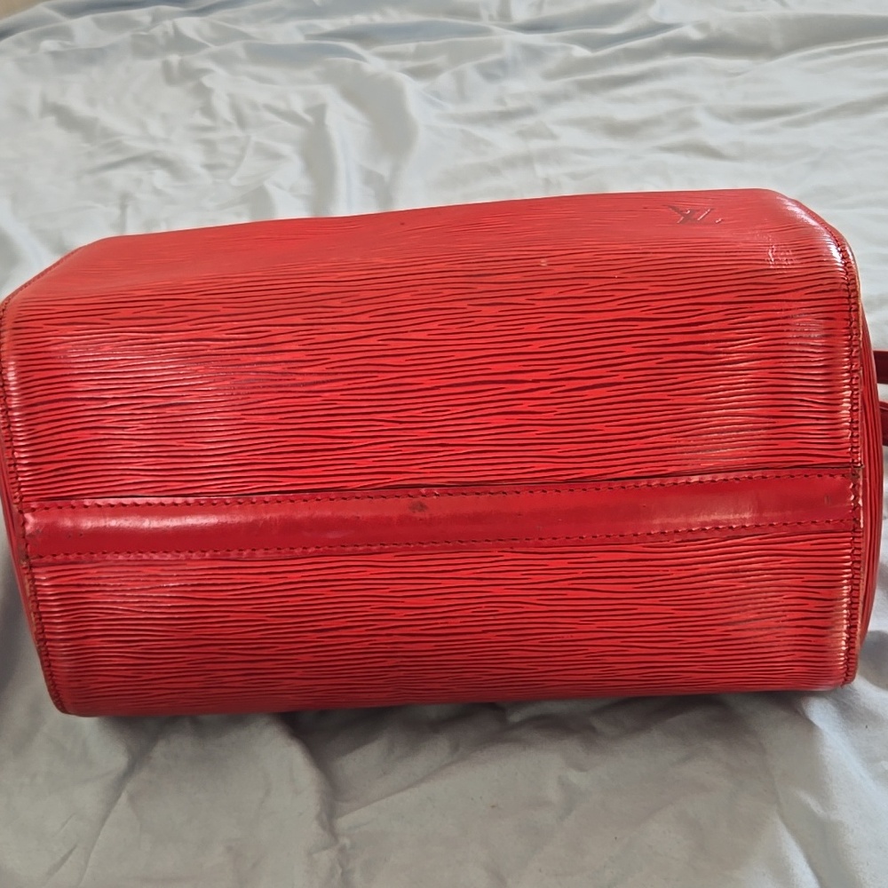 Louis Vuitton Handbag Epi Speedy 25 Castilian Red - Picture 8 of 16